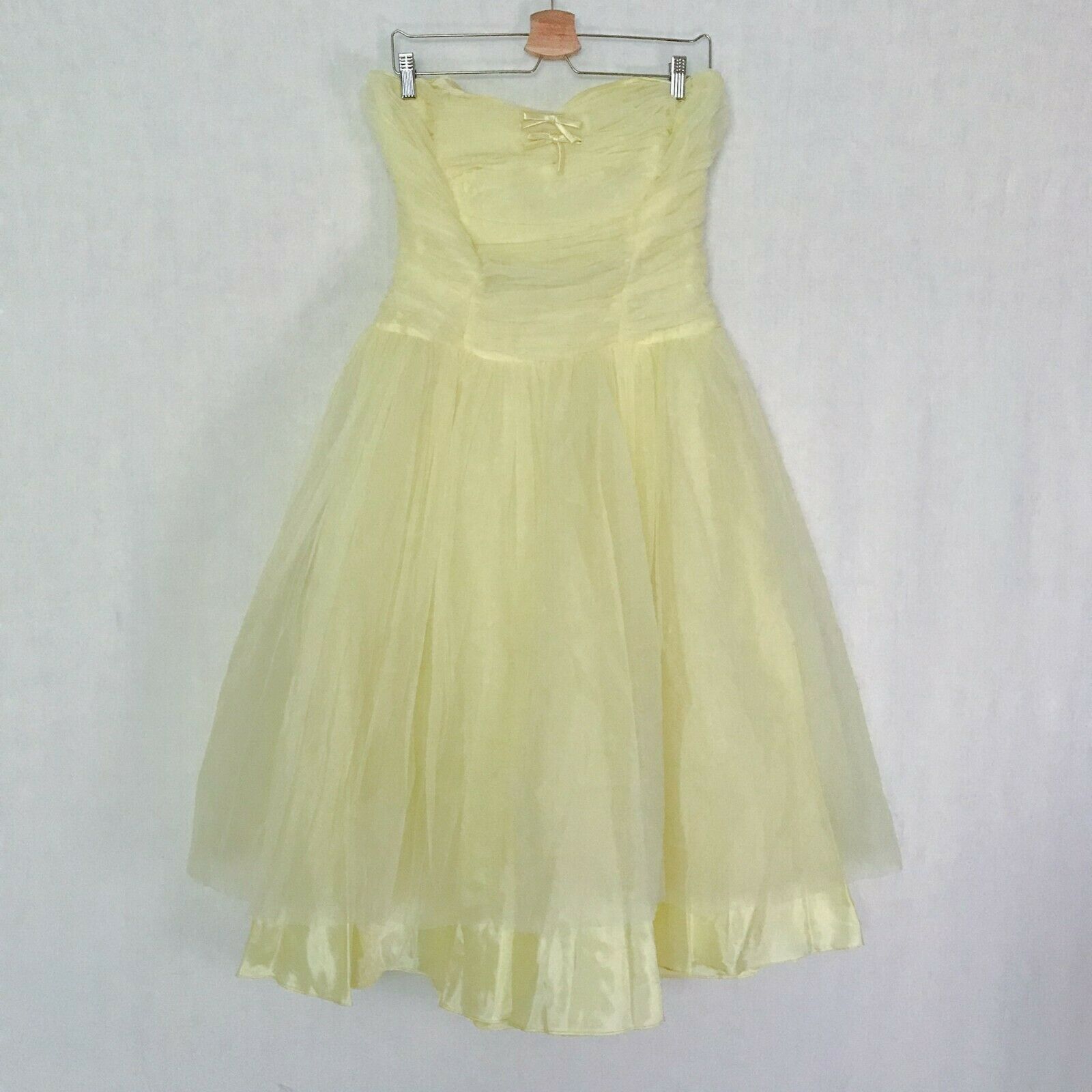 Vintage 1950s Lemon Yellow Dress-prom Dress Hem Needs Finishing
