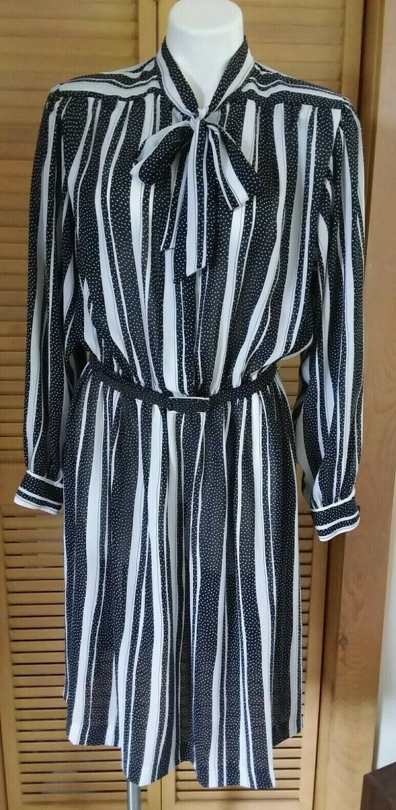 Vintage Bgb Ltd White & Black Striped Dress W/matching Belt Sz 14 Very Clean